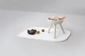 white_om-01.jpg